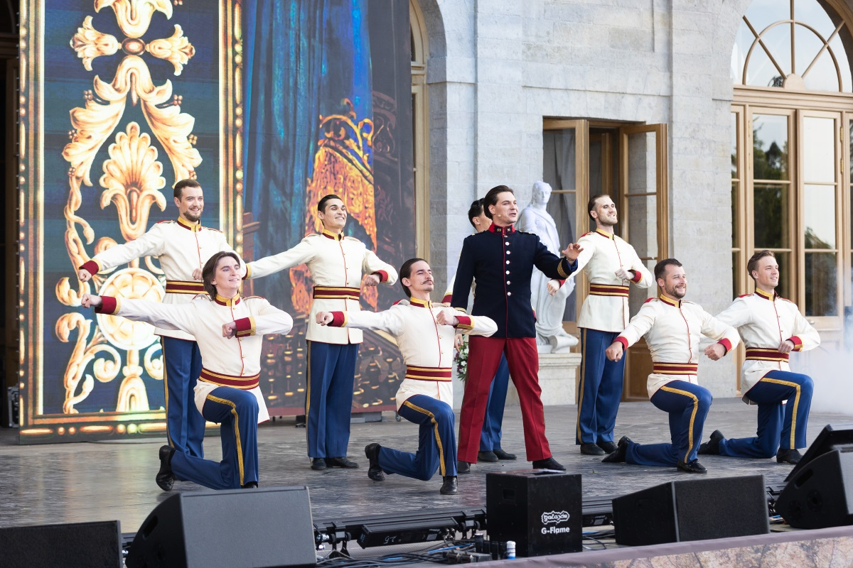 Гала-концерт в Гатчинском парке. Александр Леногов Гала-концерт в Гатчинском парке. Александр Леногов